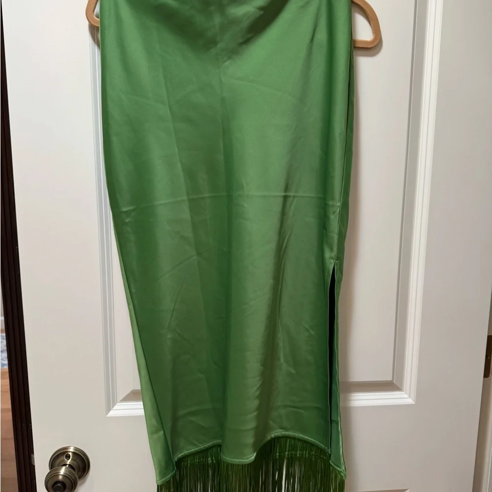 Fun Green Skirt with Fringe and side slit. NWT  size S - Picture 3 of 14